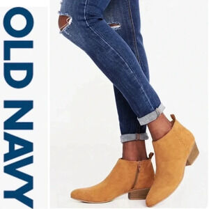 🆓Old Navy Suede Ankle Boots🆓